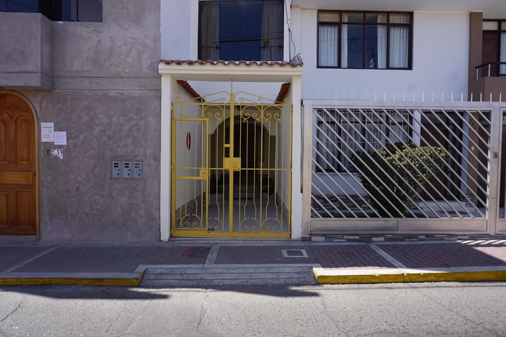 Hotel Residencial Mamamia Tacna Esterno foto