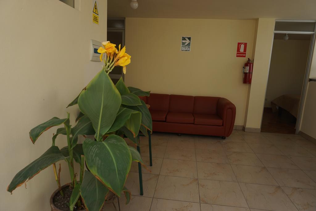 Hotel Residencial Mamamia Tacna Esterno foto