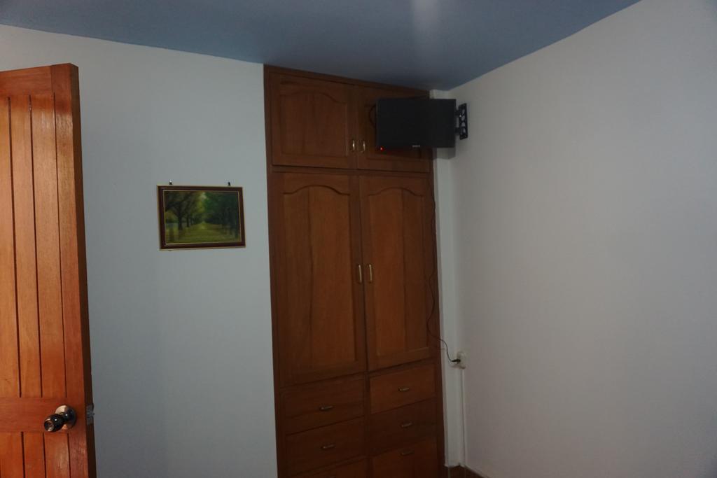Hotel Residencial Mamamia Tacna Esterno foto