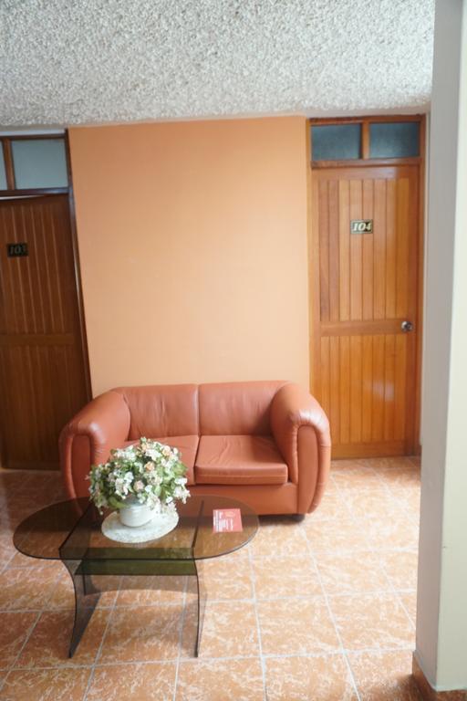 Hotel Residencial Mamamia Tacna Esterno foto