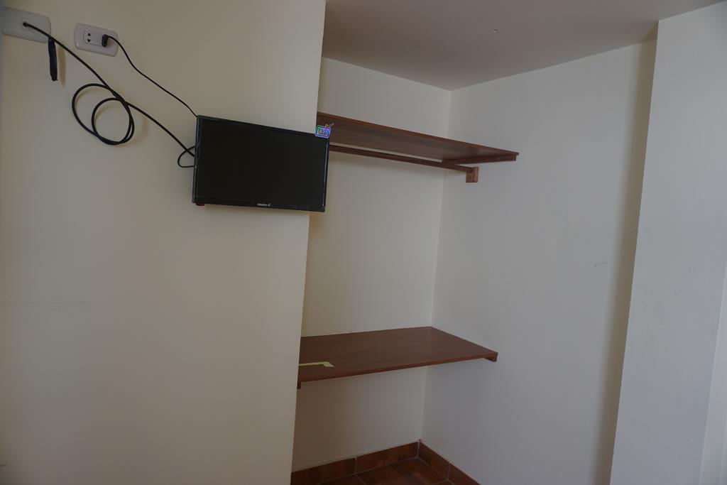 Hotel Residencial Mamamia Tacna Esterno foto