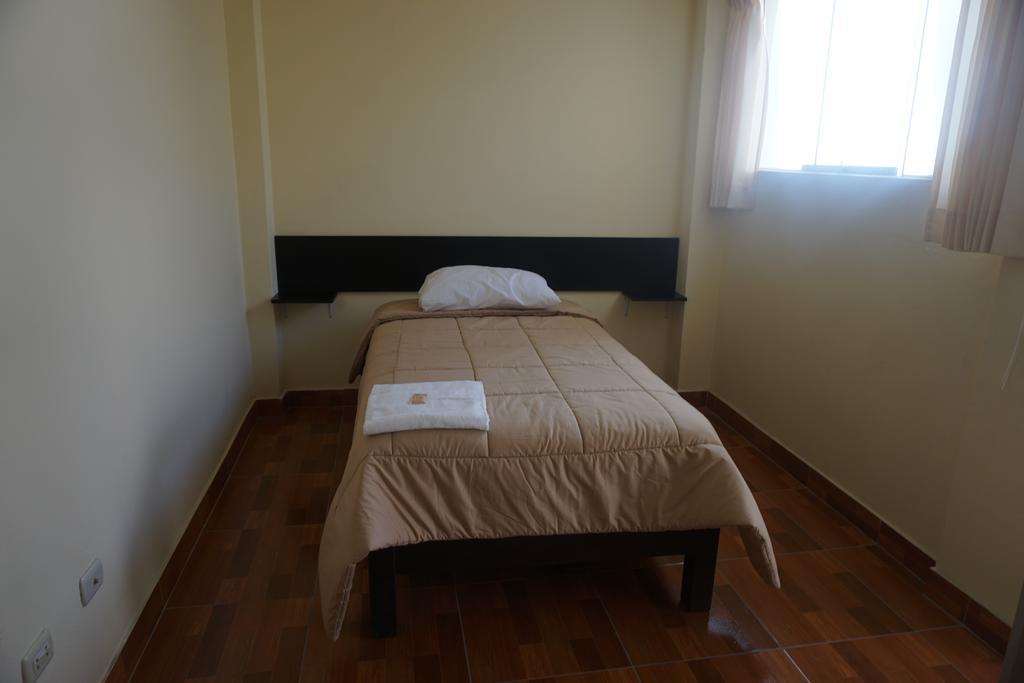Hotel Residencial Mamamia Tacna Esterno foto